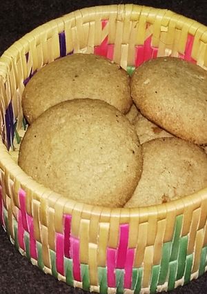 A picture of Pearl millet cookies/bajra cookies.