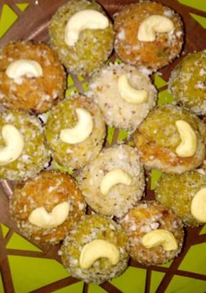 A picture of Tricolor gulkand ladoo.
