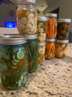 A picture of Spicy pickling brine.