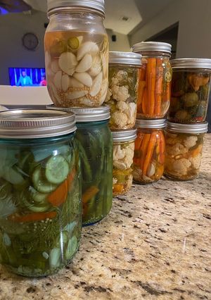 A picture of Spicy pickling brine.