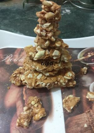 A picture of Peanut chikki.