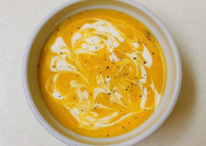 Simple Way to Prepare Award-winning Butternut Squash and Yellow Pepper Soup