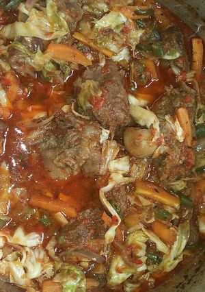 A picture of Vegetable soup.