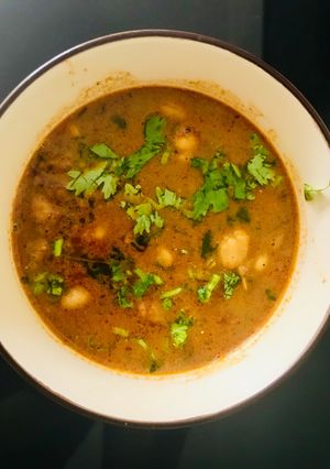 A picture of Chole Masala -Chickpea Curry.