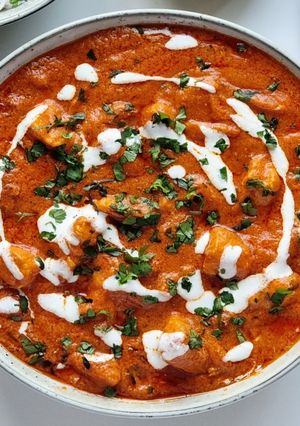 A picture of Butter Chicken.