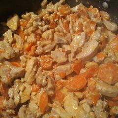 A picture of Carrot Cashew Chicken.