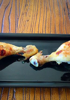Foto principal de Jamoncitos de pollo con salsa de mostaza y miel