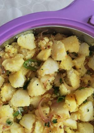A picture of Masala Idli.