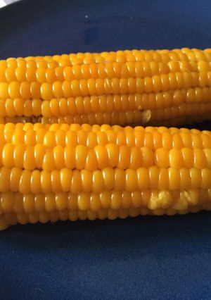 A picture of Sweet yellpw corn.