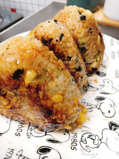 【照燒飯糰】： 的食譜成品照片