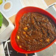 A picture of Besan Jaggery Halwa.