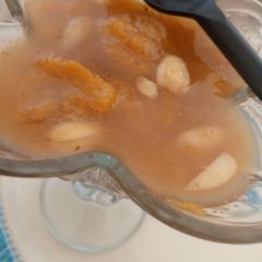 A picture of Aloo bukhary ki khatti meethi chutney.