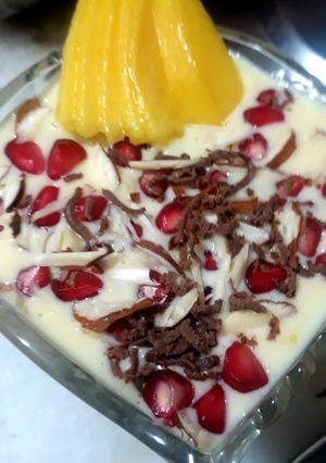 A picture of Fruit custard.