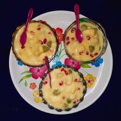A picture of "Fruits Custard".