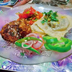 A picture of Kebabs stuffed Ravioli.