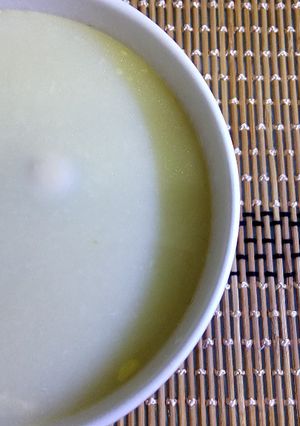 腐竹白果洋薏米鵪鶉蛋糖水 的食譜成品照片