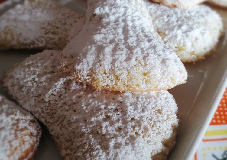Magdalenas (Madeleines)
