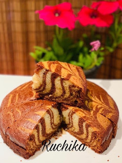 A picture of Zebra cake.
