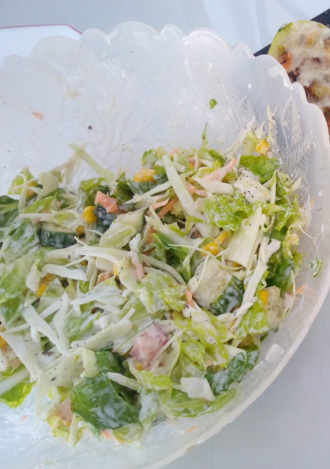 Una foto de Ensalada acompañante