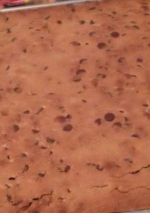 A picture of Nestle Tollhouse Bar Cookies.