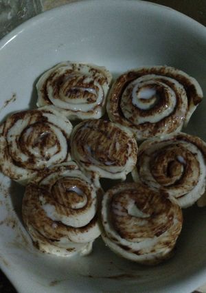 Una foto de Rollitos de canela (●o’∪`o)ノ―♪`*.+