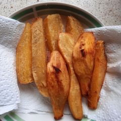 A picture of Deep fried sweet potatoes.