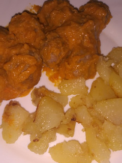 Una foto de Albóndigas en salsa española