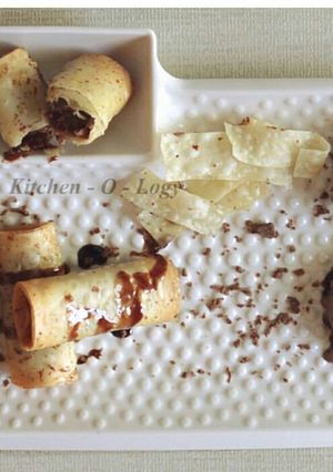 A picture of Chocolate Rolls With Cookie And Cream Ice Cream.