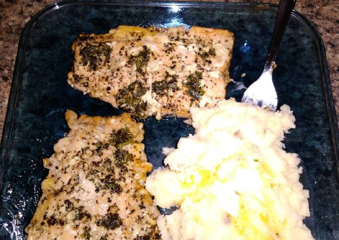 Recipe of Quick Lemon Garlic Salmon