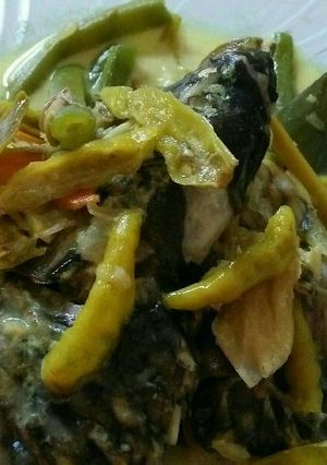 Foto resep Ikan mas buncis santan pedas 💥🔥