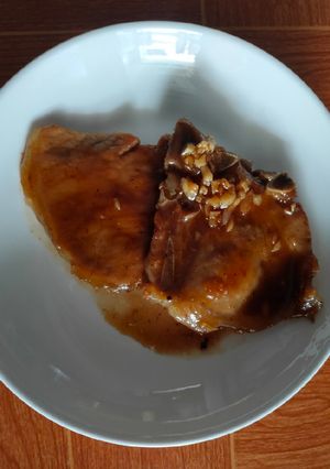 Hình của món Cốt lết chiên nước mắm.