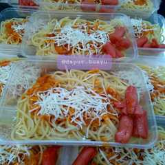 A picture of Pasta spagetti menu bekal anak.