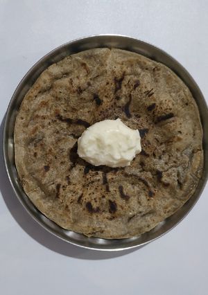 देसी रोटलो (Desi rotla recipe in hindi) रेसिपी मुख्य फोटो