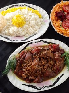 عکسی از دستور ترشک مرغ درباری یزدی با رب انار و گردو