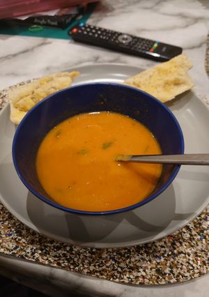 A picture of Tomato soup.