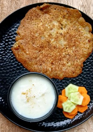 A picture of Semolina Pancakes/Bun (Tiffin recipe).