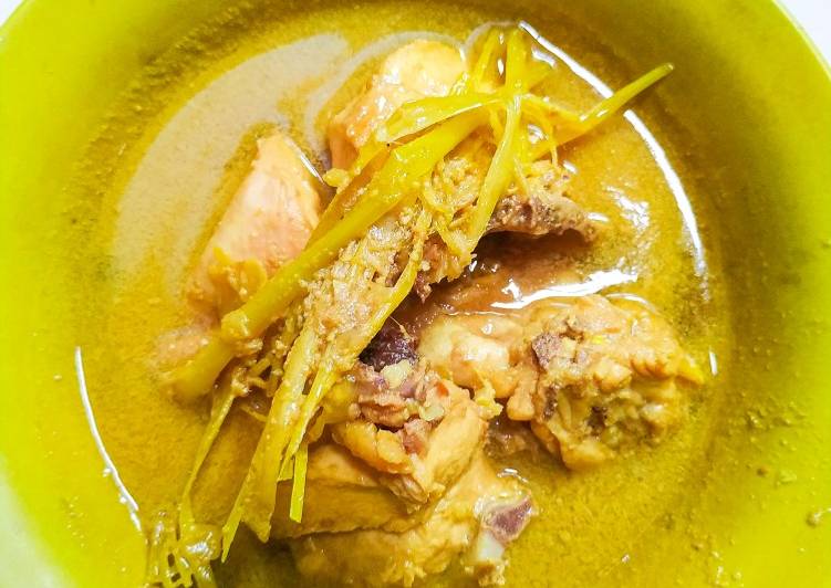 Langkah Mudah untuk Menyiapkan Ayam Kuah Kuning Anti Gagal