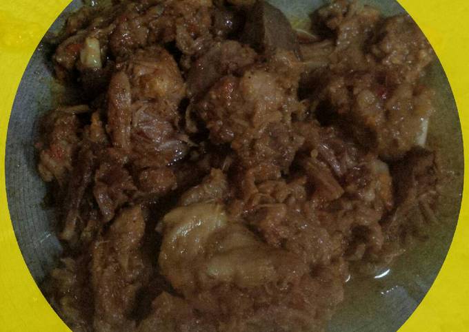 Ternyata begini loh! Resep bikin Sambel Goreng Sapi Pedas Bumbu Kuning dijamin nikmat