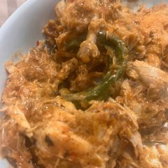 A picture of Masaladar chicken karhai.
