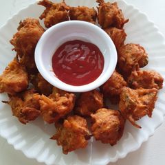 A picture of Noodles pakora.
