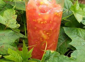 Hình của món Cà chua dầm đường.