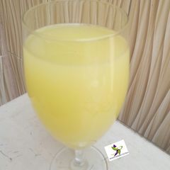 A picture of Ginger juice.