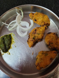 A picture of Chawal besan kabab.