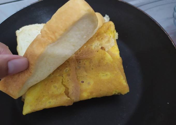 Sarapan simple: sandwich telur lipat