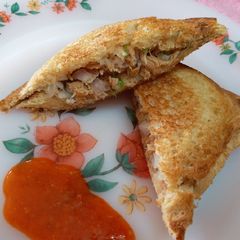 A picture of Tuna Fish Toasted Sandwich.