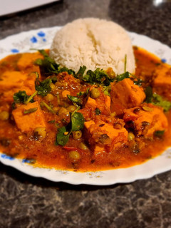 Indiai, tejsajt zöldborsó curry kuktában (Matar Paneer in cooker) recept fotója