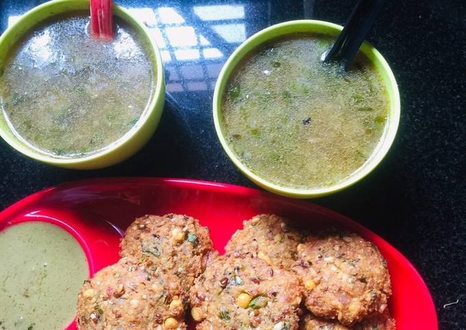 Nutritious sprouted horse gram vada