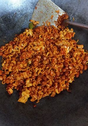 Foto resep Kering mie instan & kacang pedas
