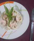 Spaghetti con camarones