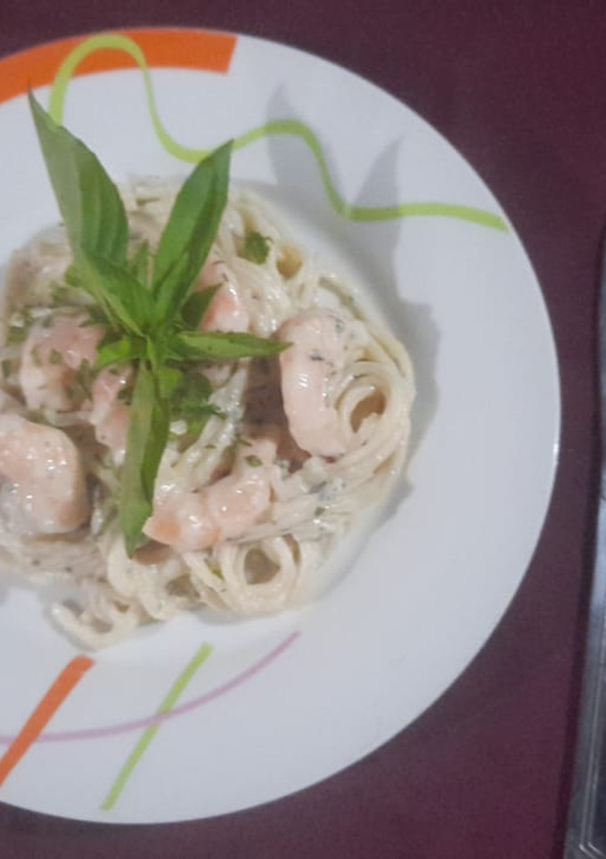 Una foto de Spaghetti con camarones